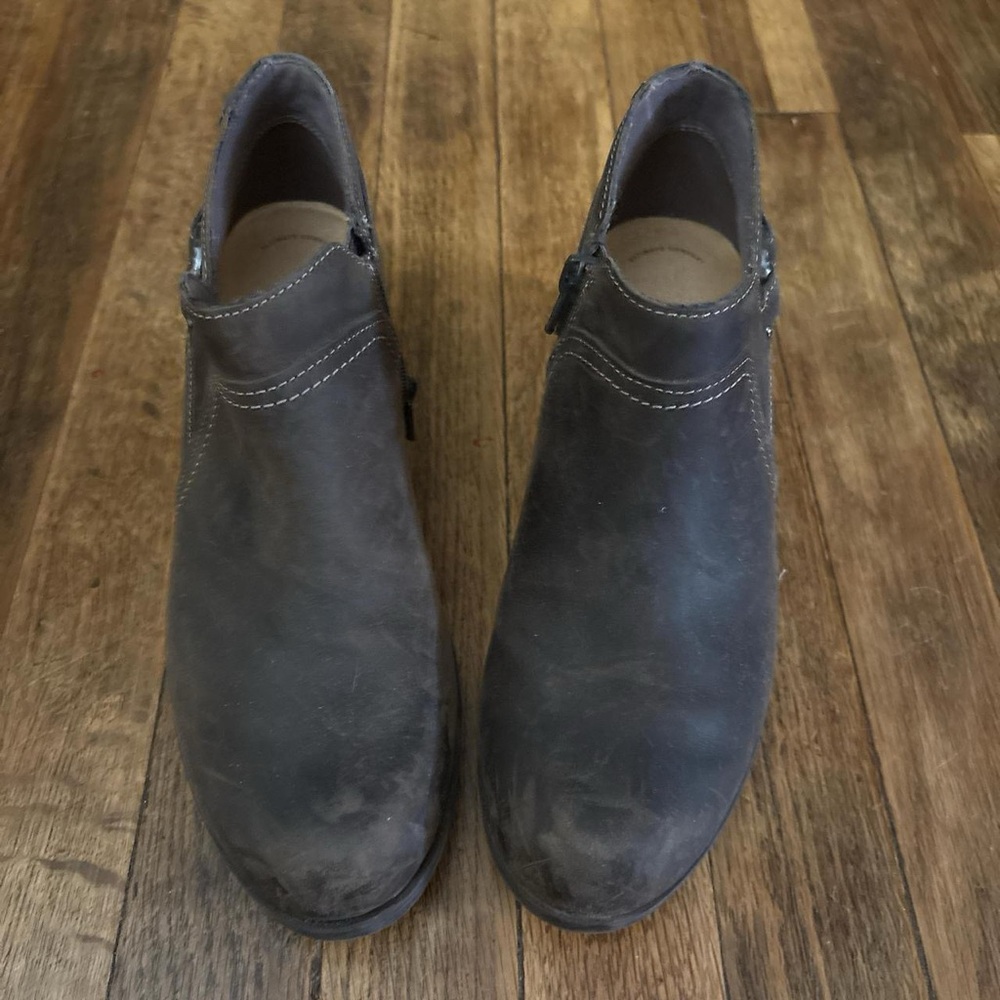 Clark’s Women’s Casual Slip-On Leather Ankle Shoes - Charcoal